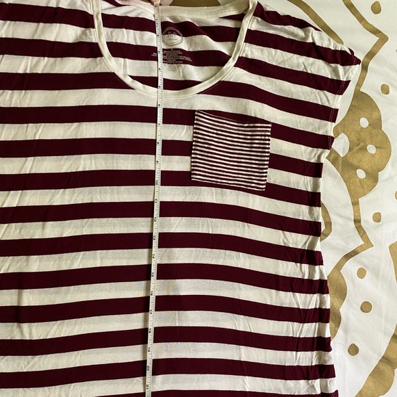 Maroon Striped Pocket Tee - Picture 4 of 12